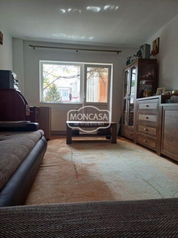 apartament-4-camere-etaj-3-zona-parcul-mihai-eminescu-1