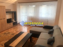 apartament-3-camere-de-inchiriat-in-centru-mobilat-si-utilat-complet-zona-primarie-10