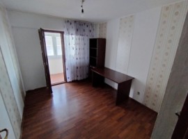 malu-rosu-4cam-cf1a-dec-34-2-balcoane-intab-97000-euro
