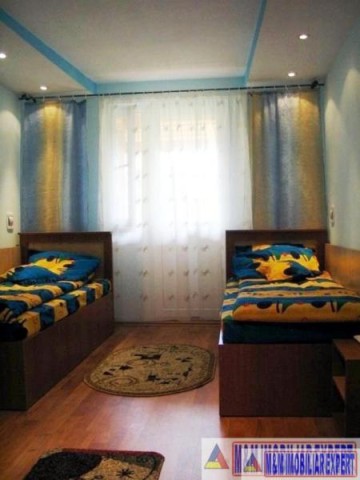 pensiune-9-camere-cu-teren-566-mp-de-vanzare-in-visoi-campulung-muscel-arges-17
