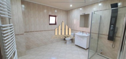 vila-zona-exclusivista-de-vanzare-cetate-10