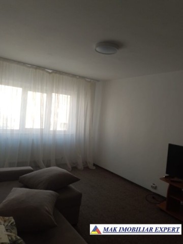 apartament-3-camere-confort-1-etaj-2-din-4-de-inchiriere-in-campulung-muscel-arges-3