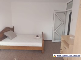 apartament-3-camere-confort-1-etaj-2-din-4-de-inchiriere-in-campulung-muscel-arges-4