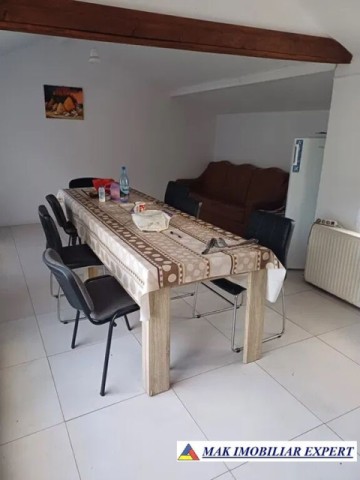 vand-casa-4-camere-teren-800-mp-campulung-muscel-2