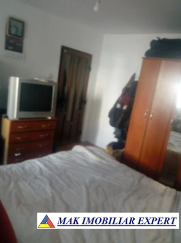 apartament-3-camere-confort-1-etaj-4-zona-centrala-campulung-muscel-arges-de-vanzare-1