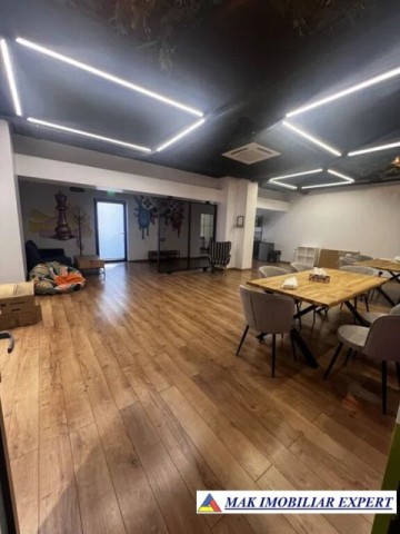 spatii-comerciale-200-mp-campulung-4