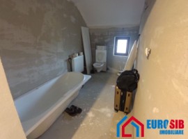casa-individuala-cu-4-dormitoare-si-garaj-in-sibiu-zona-p-ta-cluj-10