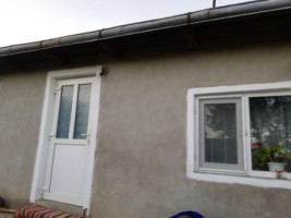 de-vanzare-casa-in-stroiesti-2