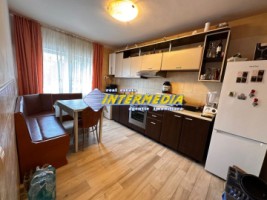 casa-p1-de-vanzare-in-centru-finisata-2013-mobilata-utilata-complet-alba-iulia-1