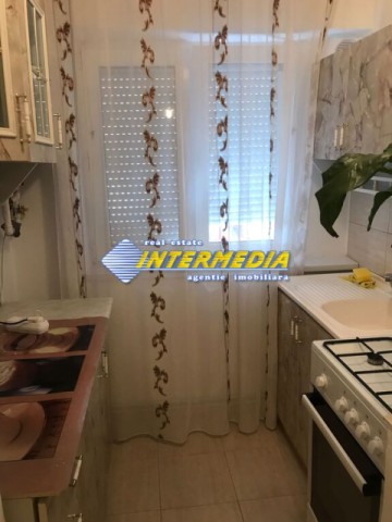 de-inchiriat-garsoniera-mare-cf1-de-31-mp-finisata-si-mobilata-complet-5