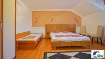 pensiune-de-vanzare-situata-in-predeal-18