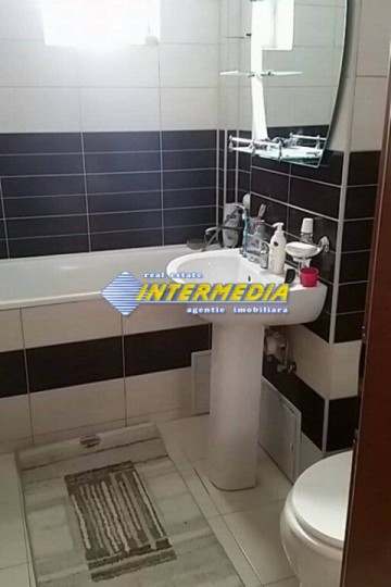 apartament-3-camere-de-vanzare-in-bloc-nou-alba-iulia-zona-centru-3