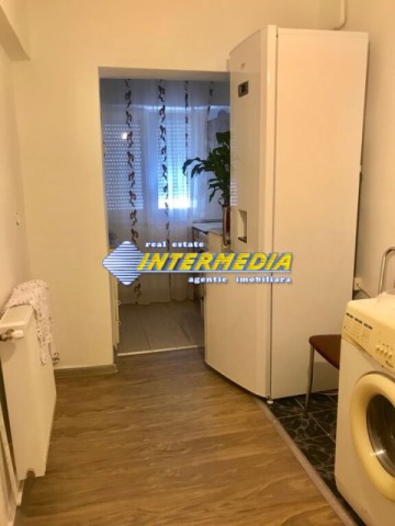 de-inchiriat-garsoniera-mare-cf1-de-31-mp-finisata-si-mobilata-complet-2