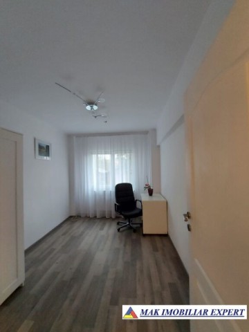 apartament-3-camere-confort-1-parter4-in-centru-campulung-muscel-arges-28