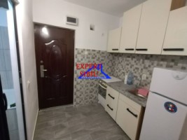 vand-garsoniera-1-camerarecent-renovta-zona-lazaret-3