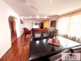 vila-de-vanzare-in-sebes-pretabila-pentru-doua-familii-2