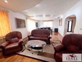 vila-de-vanzare-in-sebes-pretabila-pentru-doua-familii-3