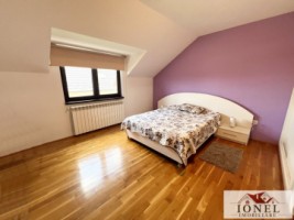 vila-de-vanzare-in-sebes-pretabila-pentru-doua-familii-7