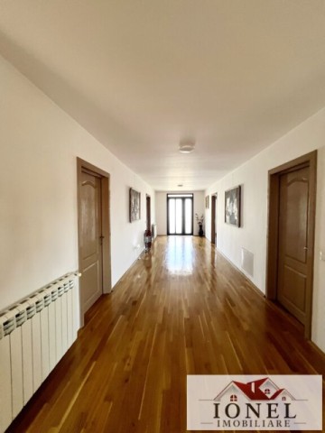 vila-de-vanzare-in-sebes-pretabila-pentru-doua-familii-10