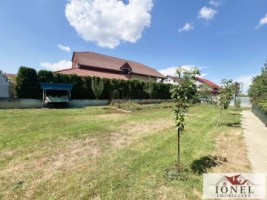 vila-de-vanzare-in-sebes-pretabila-pentru-doua-familii-13