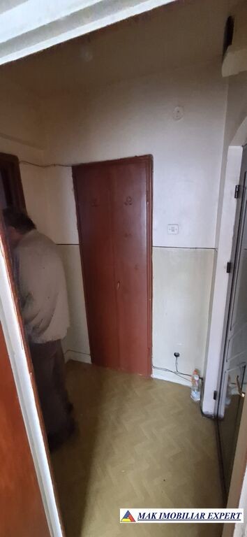 apartament-2-camere-confort-1-etaj-34-de-vanzare-in-centru-campulung-muscelarges-12