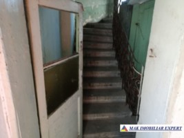 apartament-6-camere-teren-50-mp-zona-centrala-campulung-muscel-de-vanzare-25