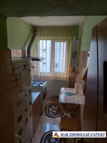 de-vanazare-apartament-2-camere-confort-2-etaj-1-din-4-in-visoi-campulung-muscel-arges-4