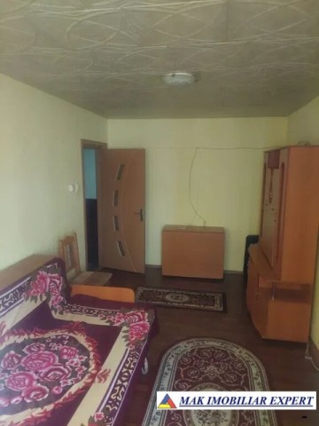 de-vanazare-apartament-2-camere-confort-2-etaj-1-din-4-in-visoi-campulung-muscel-arges-1