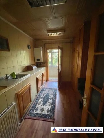 cabana-din-lemn-cu-3-camere-si-teren-de-340-mp-de-vanzare-in-ciocanu-dambovicioara-arges-6