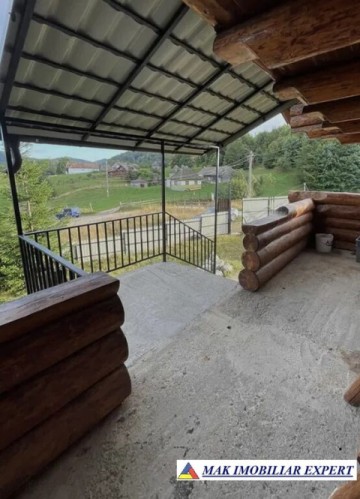 cabana-din-lemn-cu-3-camere-si-teren-de-340-mp-de-vanzare-in-ciocanu-dambovicioara-arges-7