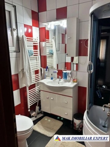 vila-4-camere-teren-200-mp-de-vanzare-in-centru-campulung-muscel-arges-13
