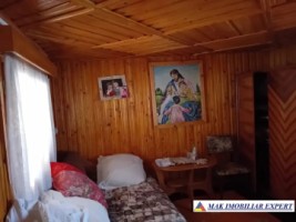 nu-vand-deocamdata-casa-4-camere-teren-5000-mp-campulung-3