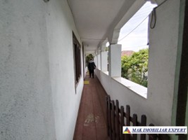 vand-casa-si-anexa-demolabila-cu-teren-de-916-mp-in-centru-campulung-muscel-arges-2