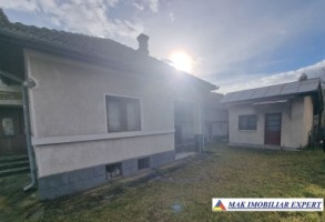 casa-cu-3-camere-si-teren-de-3200-mp-de-vanzare-in-stoenesti-arges-oportunitate-unica