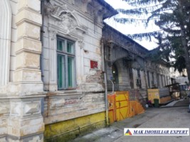 vand-vila-de-patrimoniu-cu-14-camere-si-teren-de-969-mp-pitesti-arges
