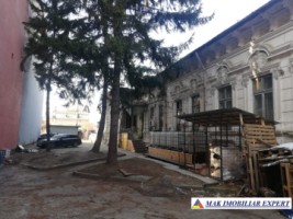 vand-vila-de-patrimoniu-cu-14-camere-si-teren-de-969-mp-pitesti-arges-16