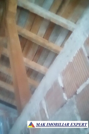 vand-vila-duplex-cu-4-nivele-si-iesire-la-2-strazi-pitesti-arges-16