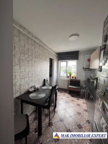 apartament-3-camere-cf-1-et-24-campulung-3