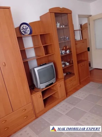 ocupat-iunie-2025-apartament-3-camere-confort-1-etaj-24-campulung-2