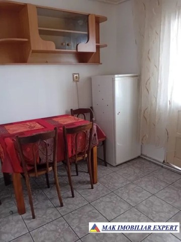ocupat-iunie-2025-apartament-3-camere-confort-1-etaj-24-campulung-3