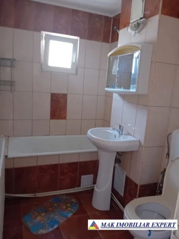 ocupat-iunie-2025-apartament-3-camere-confort-1-etaj-24-campulung-6