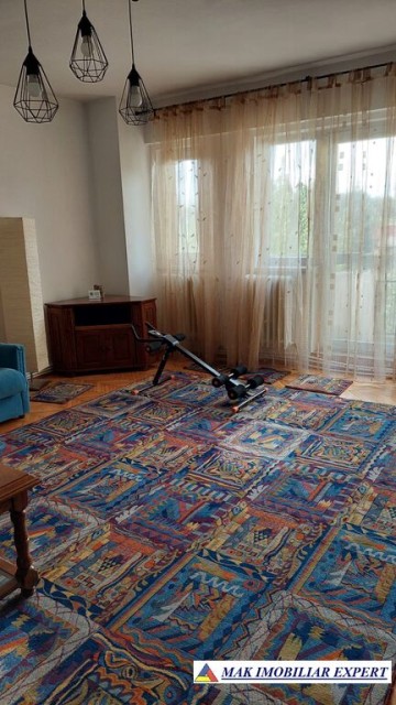 acest-apartament-de-3-camere-situat-la-etajul-2-8-etaje-in-campulung-muscel-semicentral-arges-2