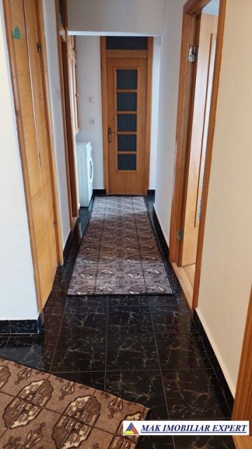 acest-apartament-de-3-camere-situat-la-etajul-2-8-etaje-in-campulung-muscel-semicentral-arges-7
