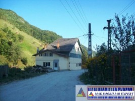 noi-2025-vand-pensiune-cu-2-corpuri-32-camere-teren-1300-mp-rucar-satic-arges-5