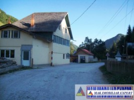 noi-2025-vand-pensiune-cu-2-corpuri-32-camere-teren-1300-mp-rucar-satic-arges-4
