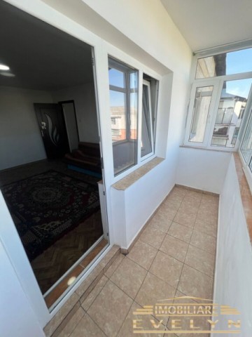 apartament-2-camere-str-ghe-avramescu-scoala-nr-14-pret-55500-euro-negociabil-5