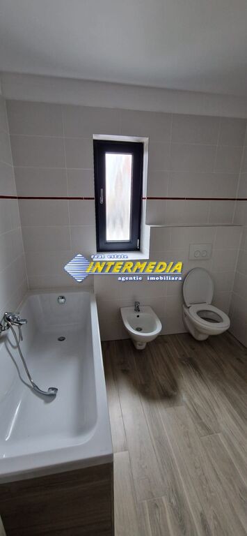 casa-noua-de-inchiriat-in-alba-iulia-zona-cetate-finisata-complet-7