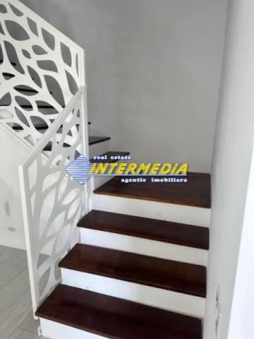 casa-4-camere-finisata-complet-cetate-cu-toate-utilitatile-12