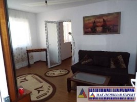 rezervat-dec-2025-de-vanzare-spatiu-comercial-locuinta-e-vila-7-camere-centru-campulung-muscel-arges-1