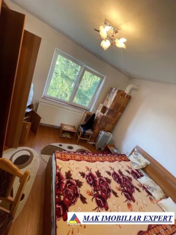 apartament-2-camere-confort-1-etaj-4-de-vanzare-in-visoi-campulung-muscel-arges